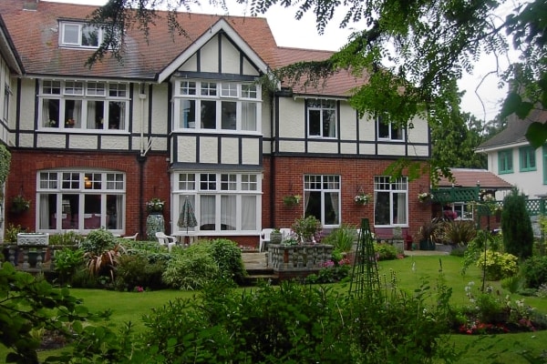 Richmondwood, 19 Richmond Park Avenue