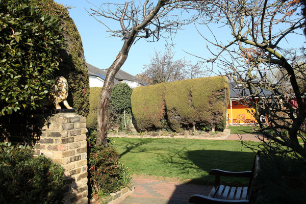 Thornton Lodge CR7 7JL