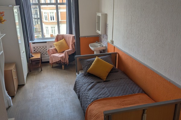 Westcliff Lodge SS0 8LQ