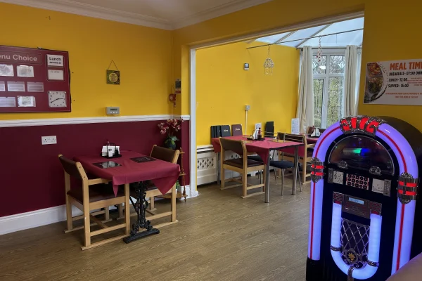 Westcliff Lodge, Westcliff-on-Sea