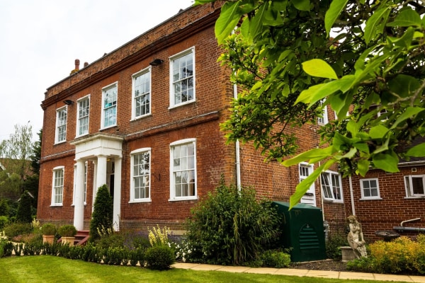 Barty House Nursing Home, Roundwell