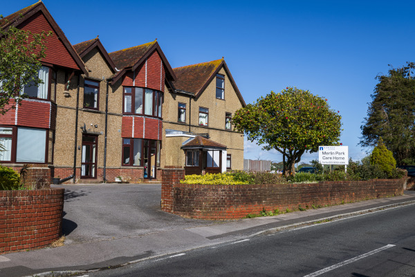 Merlin Park, 1 Fort Road