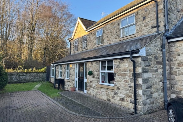 Mountview, 1/2 Stocksfield Square