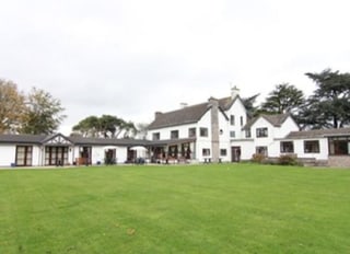 Windmill House Care Home Alveston Road Old Down Tockington Bristol South Gloucestershire Bs32 4ph 3 Reviews