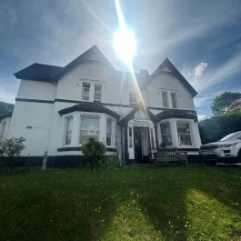 Cleeve House
