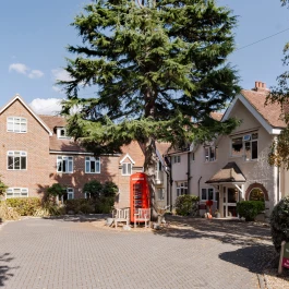 Woodley Grange