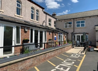 Willow Bank Nursing Home, Leeds, West Yorkshire