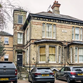 Stoneygate Road Care Centre