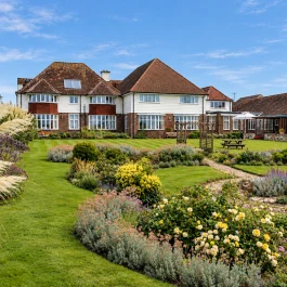 Tenchley Manor