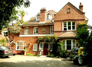 Birch Trees Nursing Home Hollist Lane Midhurst West Sussex Gu29 9ad 15 Reviews Birch Trees Nursing Home Hollist Lane Midhurst West Sussex Gu29 9ad 15 Reviews