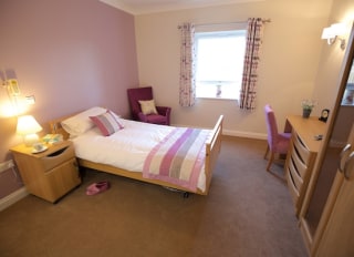 The Poplars Care Centre Care Home 158 Tonbridge Road Maidstone Kent Me16 8su