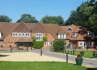 Manor Barn Nursing Home 2 Appledram Lane South Fishbourne