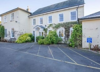 Barchester Milford House Care Home Milford Mill Road Milford Salisbury Wiltshire Sp1 1nj 85 Reviews