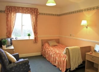 Amber Court Care Home Kipling Drive Blackpool Lancashire Fy3 9ux 48 Reviews