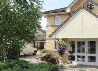 Amerind Grove Care Home 124 132 Raleigh Road Ashton Bristol Bs3 1qn 28 Reviews - Raleigh Road Garden Center Amerind Grove Care Home 124 132 Raleigh Road Ashton Bristol Bs3 1qn 28 Reviews - Raleigh Road Garden Center