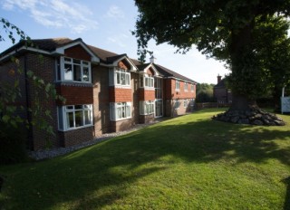 Oaklands Court, Heathfield, East Sussex