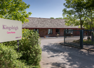 Kingsleigh, Woking, Surrey