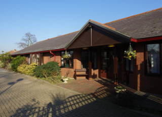 Kingsleigh, Woking, Surrey