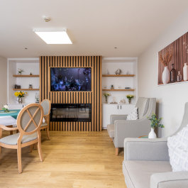 Ash Court Care Centre, London, London