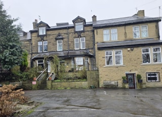Rosegarland, Bradford, West Yorkshire