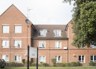 Link House Care & Nursing Home, London, London