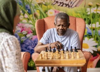 Acton Care Centre Care Home 48 Gunnersbury Lane Acton London W3 8ef 77 Reviews