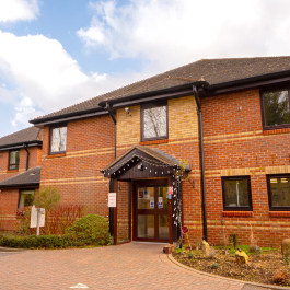 Cedar Lodge, Henley-in-Arden, Warwickshire