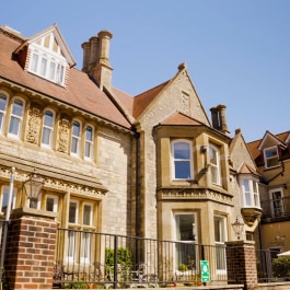 Somerleigh Court Nursing Home