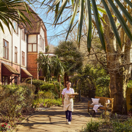 Hallmark Maycroft Manor, Brighton, East Sussex