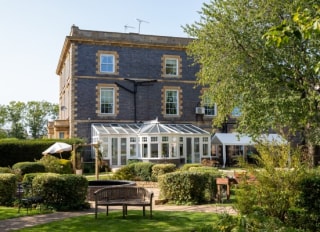Quinton Gardens, Stratford-upon-Avon, Warwickshire