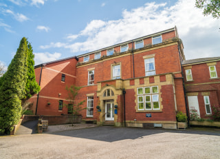 Dovehaven Grove, Preston, Lancashire