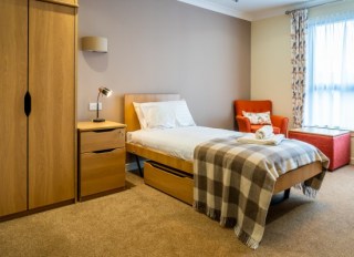 Alderwood House Care Home Gooseholm Road Dumbarton Dunbartonshire G82 2ap