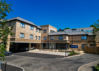 Meadowhill Care Home, Borehamwood, Hertfordshire