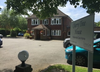 Cherry Tree House Care Home 49 Dobbins Lane Wendover Aylesbury Buckinghamshire Hp22 6dh 48 Reviews