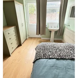 Saxby Lodge