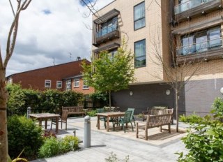 Otto Schiff, London, London