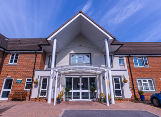 Barchester Marnel Lodge Care Home, Basingstoke, Hampshire