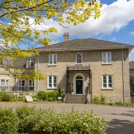Salisbury Manor