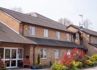 Care Homes Cwmbran Find A Cwmbran Care Home 95 Reviews