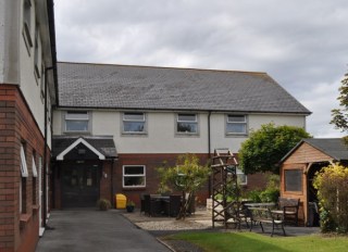 Hc One In Swansea 2 Care Homes 98 Reviews