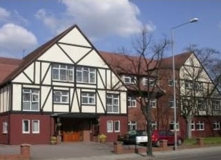 Bullsmoor Lodge, Enfield, London