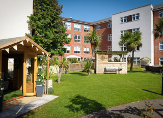 Hallmark Shire Hall, Cardiff, Cardiff