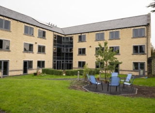 alexander-house-care-home-savile-park-road-halifax-west-yorkshire