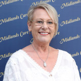 Lin Amos