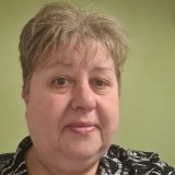 Julie Banks